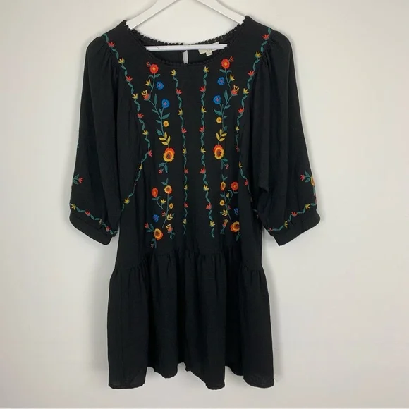 umgee black embroidered dress Umgee Velvet Mini Dress with Floral Embroidery in Black M
